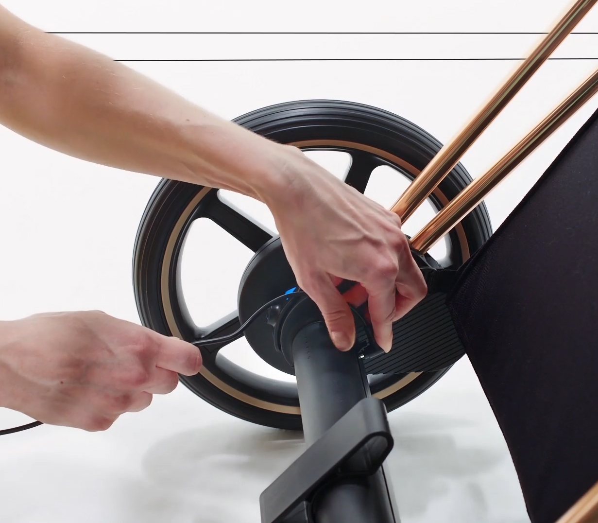 Cybex e-Priam Deep Black Matt black frame Bērnu rati 4in1