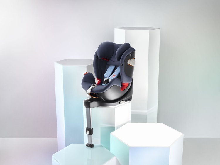 Cybex GB GoodBaby Convy-Fix Velvet Black Детское автокресло 0-25 кг