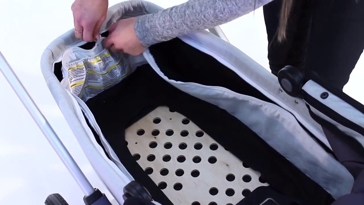 Emmaljunga NXT90 Outdoor navy Silver frame Коляска с Люлькой