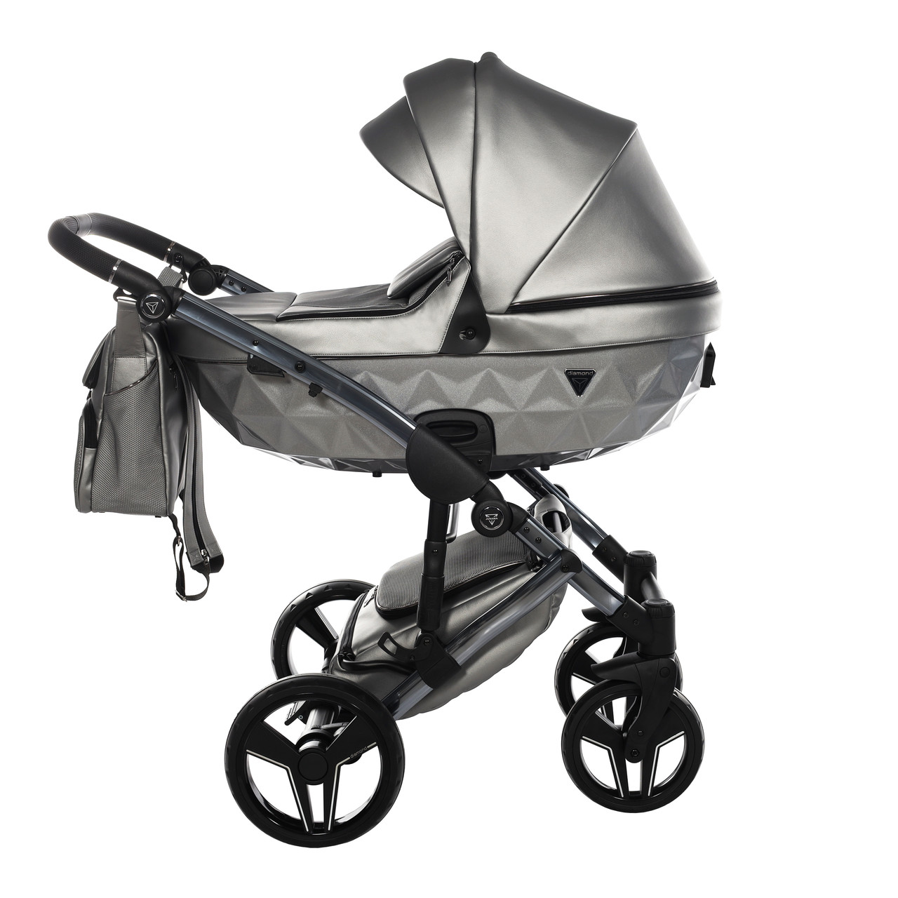 Junama S-Class 09 Silver Детская коляска 2in1