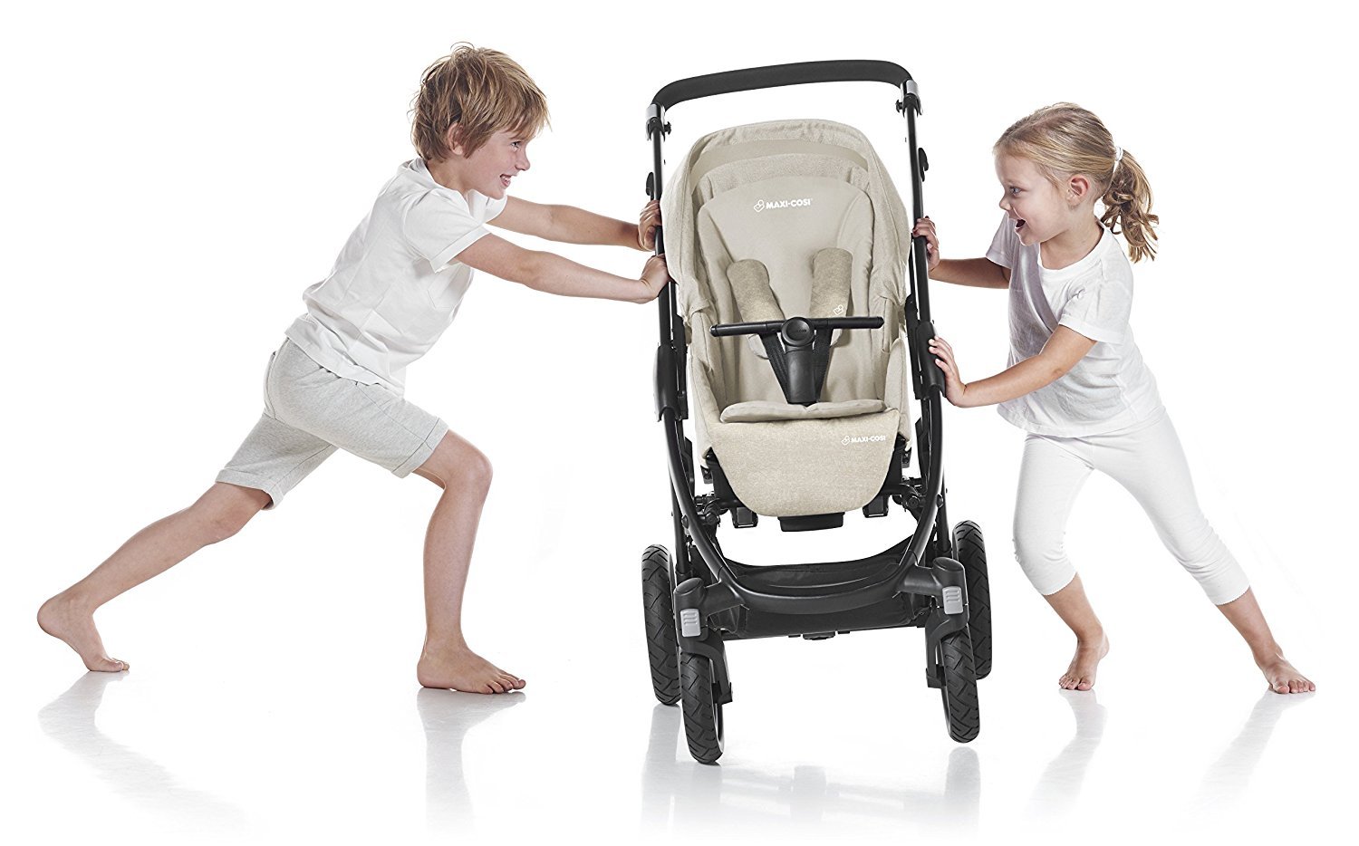 Sporta rati MAXI-COSI Stella Nomad Sand