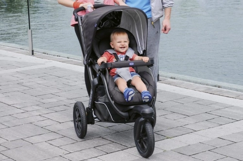 Chicco Trio Activ3 Red Berry Детская коляска 3в1