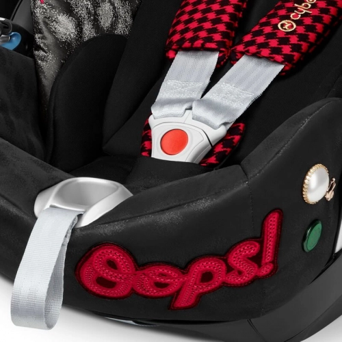 Cybex Cloud Z I-Size + ISOFIX Base Rebellious Bērnu autosēdeklis 0-13 kg