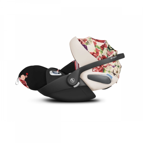 Cybex Cloud Z I-Size + ISOFIX Base Spring Blossom Light Bērnu autosēdeklis 0-13 kg