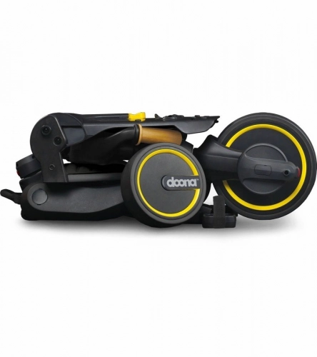 DOONA Liki Trike S5 Nitro Black Bērnu trīsritenis