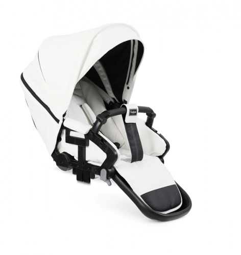 Emmaljunga NXT90 Flat Lounge White L Black Outdoor frame Прогулочная коляска