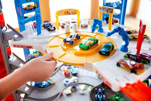 Hot Wheels Super Ultimate Garage Play Set FDF25