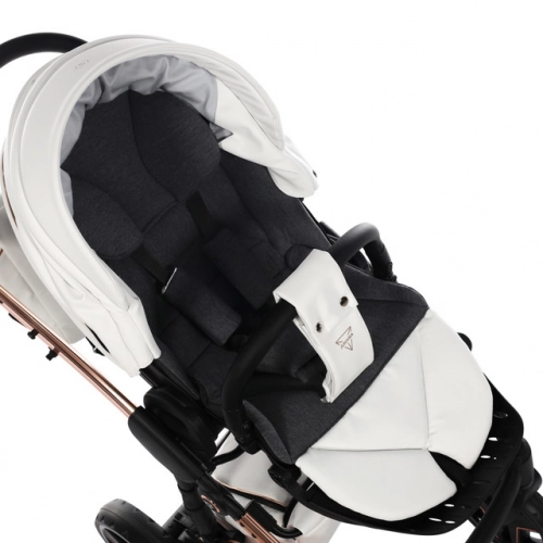 Junama S-Class 01 White Bērnu rati 3in1
