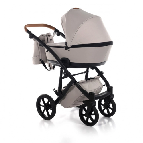 Junama Space 02 Cream Bērnu rati 3in1
