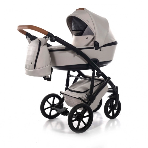 Junama Space 02 Cream Bērnu rati 3in1