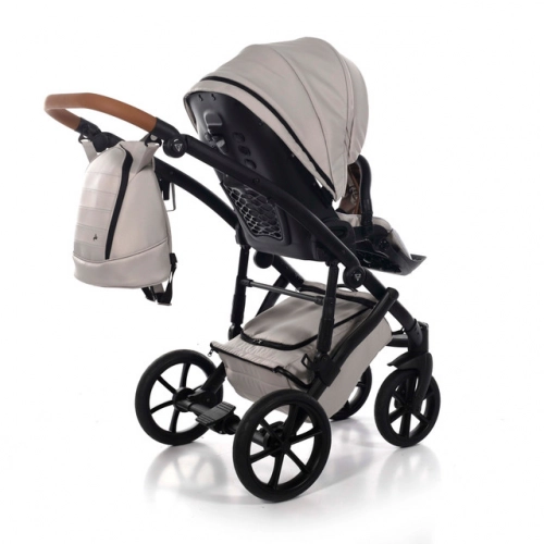 Junama Space 02 Cream Bērnu rati 3in1