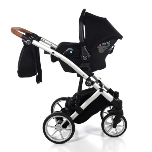 Junama Space 04 Black Детская коляска 3in1