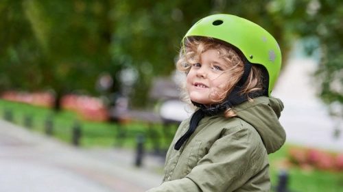 KinderKraft'18 Safety Green Certificēta, regulējama ķivere bērniem (48-52)