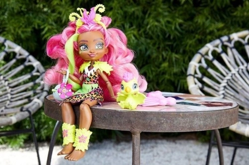 MATTEL CAVE CLUB Fernessa Lelle ar Pterodaktilu Ptilly