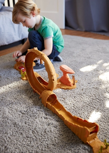 Mattel Disney Pixar Cars 3 Willy's Butte Transforming Track Set DVF40 Auto trase