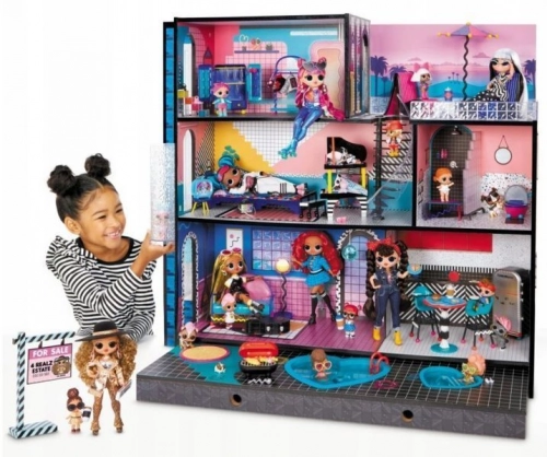 MGA LOL New Real Wood Doll House with 85+ Surprises Interaktīvā leļļu māja