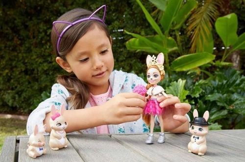 Royal Enchantimals Brystal Bunny & family Кукла с животными GYJ08