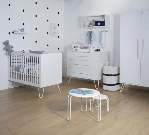 Sienas plaukts CHILDHOME Ironwood White + 2 hang bar