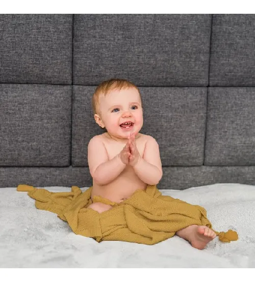 Bērnu adīta bambusa sedziņa - plediņš ar bārkstīm BabyOno 546/03 ochre