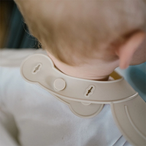 Silikona priekšautiņš BabyOno 1639/04 beige