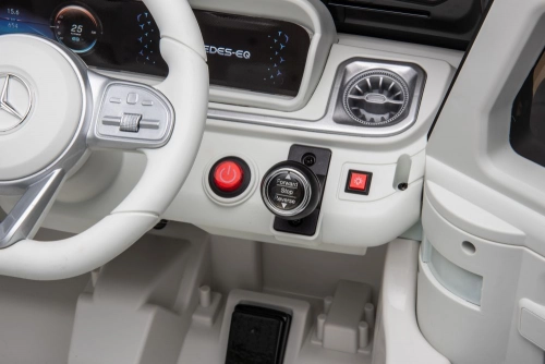 Vienvietīgs elektromobilis Mercedes EQG 4x4 White