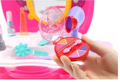 Beautician Dressing Table in a Case