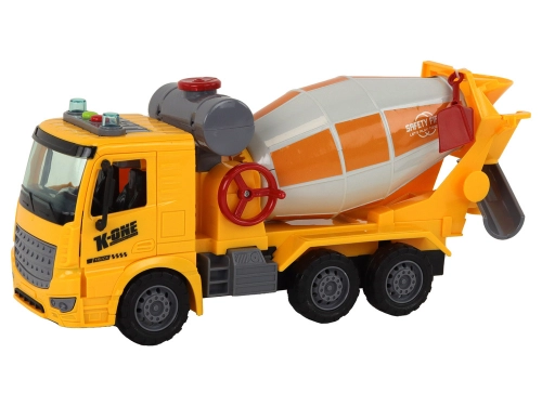 Concrete Mixer Truck Swivel Pear Sound Light Yellow 1:16