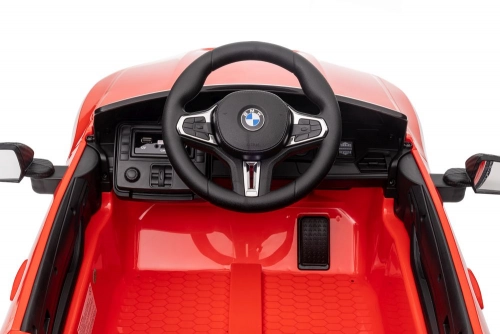 Vienvietīgs elektromobilis BMW M4 Red