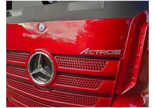 Детский электромобиль Mercedes Actros Red Painted MP4