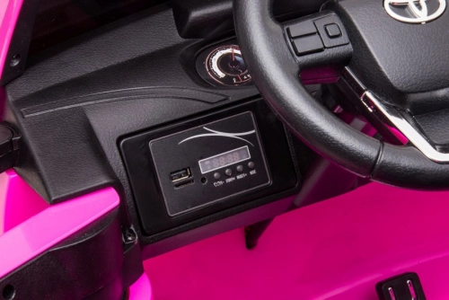 Divvietīgs bērnu elektromobilis Toyota Hilux DK-HL850 Pink