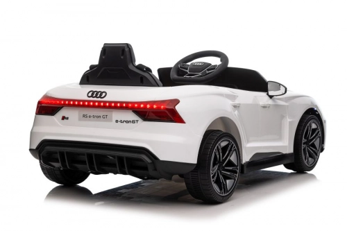 Elektriskā sporta automašīna bērniem Audi E-Tron GT QLS-6888 White