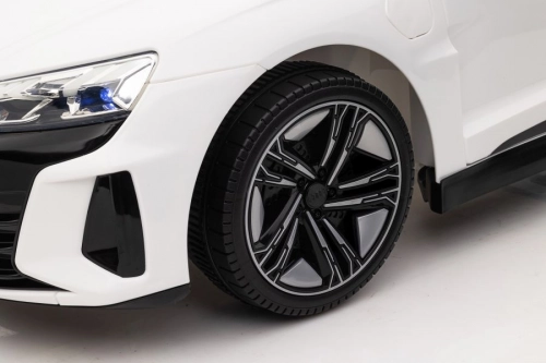 Elektriskā sporta automašīna bērniem Audi E-Tron GT QLS-6888 White