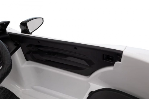 Elektriskā sporta automašīna bērniem Audi E-Tron GT QLS-6888 White