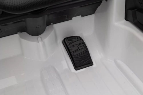 Elektriskā sporta automašīna bērniem Audi E-Tron GT QLS-6888 White