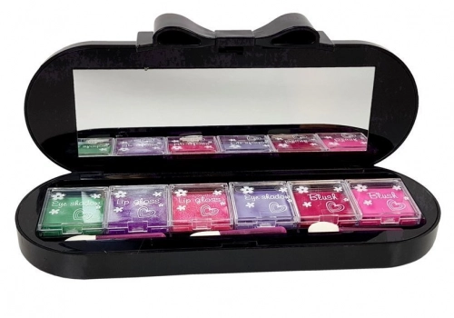 Makeup Set Case Eye Shadows Lip Gloss Blush
