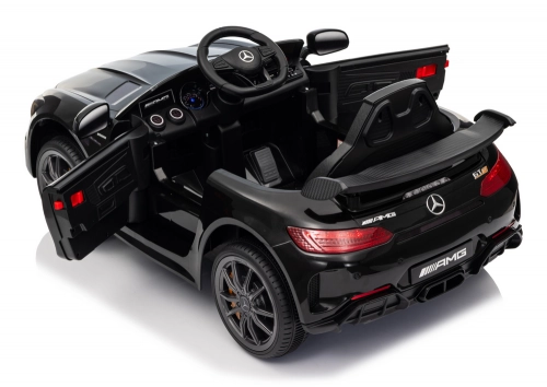 Vienvietīgs elektromobilis Mercedes GTR Black