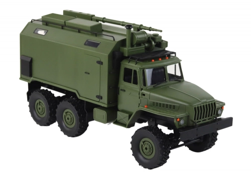 Radiovadāms militārais kravas auto ar pulti