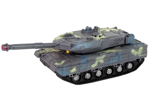 Radiovadāms tanks ar pulti