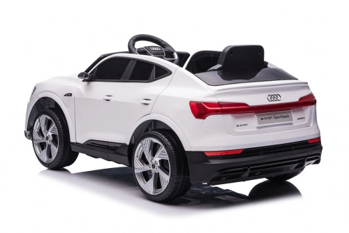 Vienvietīgs elektromobilis Audi E- Tron QLS-6688 White