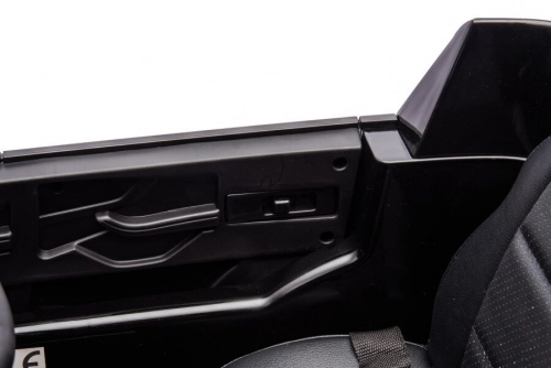 Одноместный электромобиль Audi Q7 Black