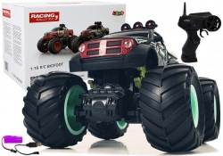 Off-road Auto Pick Up Huge Bigfoot Wheels 2.4G 1:18 Black / Green Remote Controlled