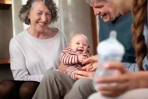 Avent Natural 3 Butelka Responsywna z Nakładką Antykolkową AirFree 1m+ 260ml Słonik