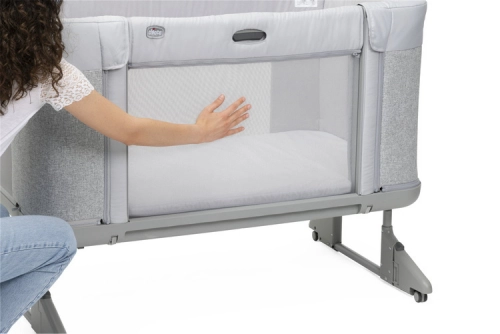 Chicco Next2Me Forever Łóżeczko Dostawne 3w1 do 22kg Ash Grey + Prześcieradło 2szt Pink Pois
