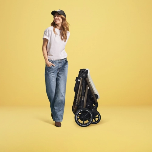 Cybex E-Gazelle S Almond Beige Прогулочная коляска + Спальный мешок Cybex Snogga 2 Almond Beige