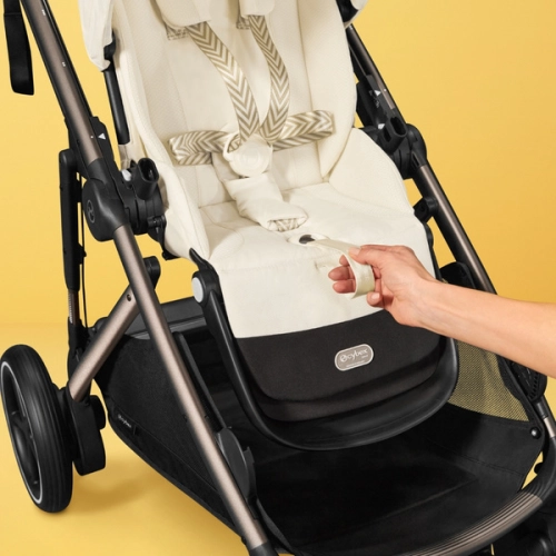 Cybex E-Gazelle S Almond Beige Прогулочная коляска + Спальный мешок Cybex Snogga 2 Almond Beige