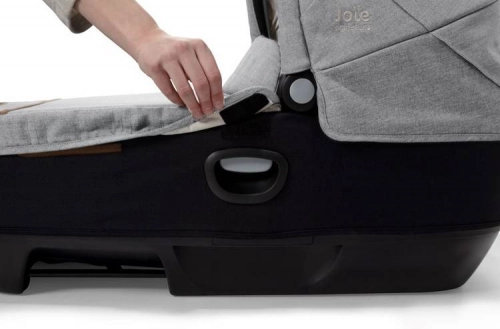 Joie Signature Calmi R129 Gondola z Możliwością Montażu W Samochodzie Carbon + Joie i-Base Encore Baza Obrotowa
