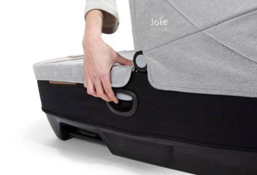 Joie Signature Calmi R129 Gondola z Możliwością Montażu W Samochodzie Carbon + Joie i-Base Encore Baza Obrotowa