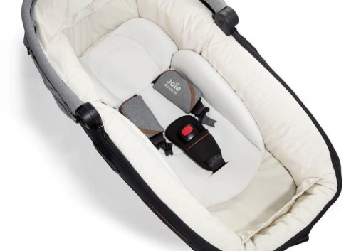 Joie Signature Calmi R129 Gondola z Możliwością Montażu W Samochodzie Carbon + Joie i-Base Encore Baza Obrotowa