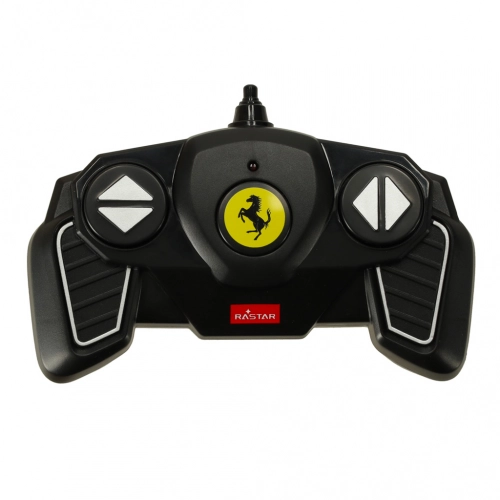 RC auto 1:18 Ferrari saliekamais komplekts