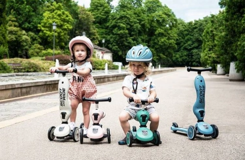 Bērnu skrejritenis ar sēdekli Scootandride Highwaykick 2in1 + regulējama ķivere bērniem (45-51) Rose